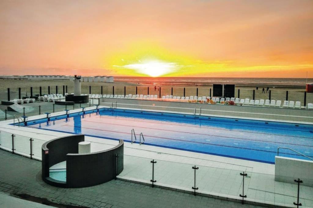 Hhvdk Aan Zee Διαμέρισμα Oostduinkerke Εξωτερικό φωτογραφία